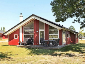 8 person holiday home in Gro enbrode, Großenbrode